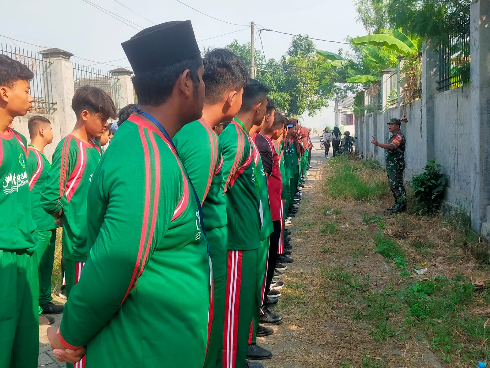 Melalui MPLS, Babinsa Koramil 0816/05 Ciptakan Siswa-Siswi bermental tangguh