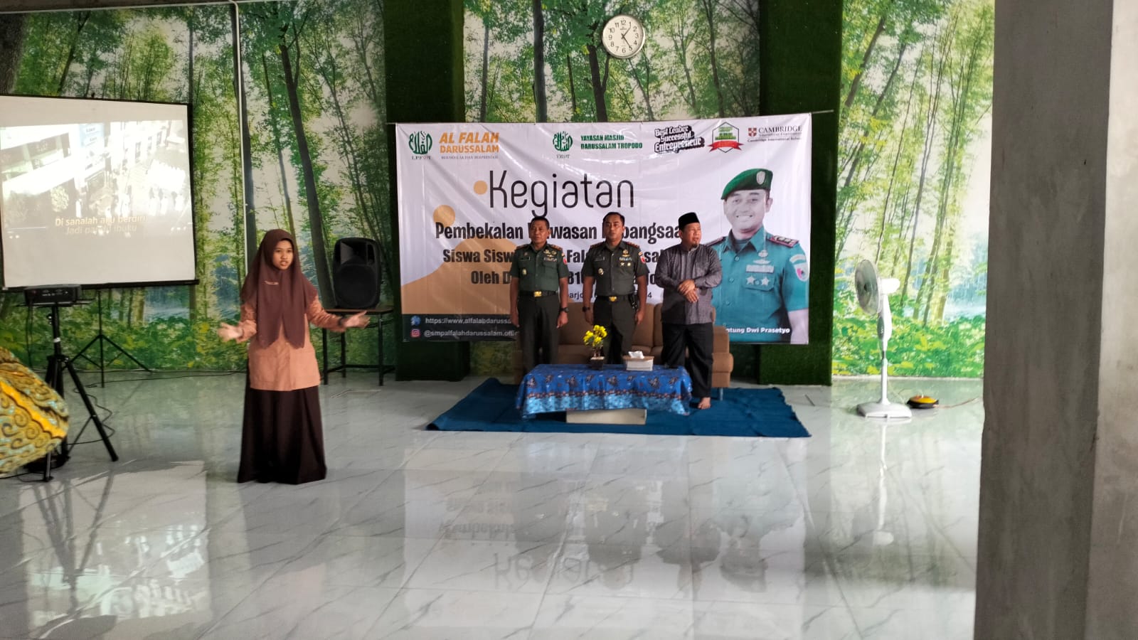 Komandan Kodim 0816/Sidoarjo Berikan Pendidikan Wawasan Kebangsaan kepada Siswa SMP Yayasan Al Falah Darussalam