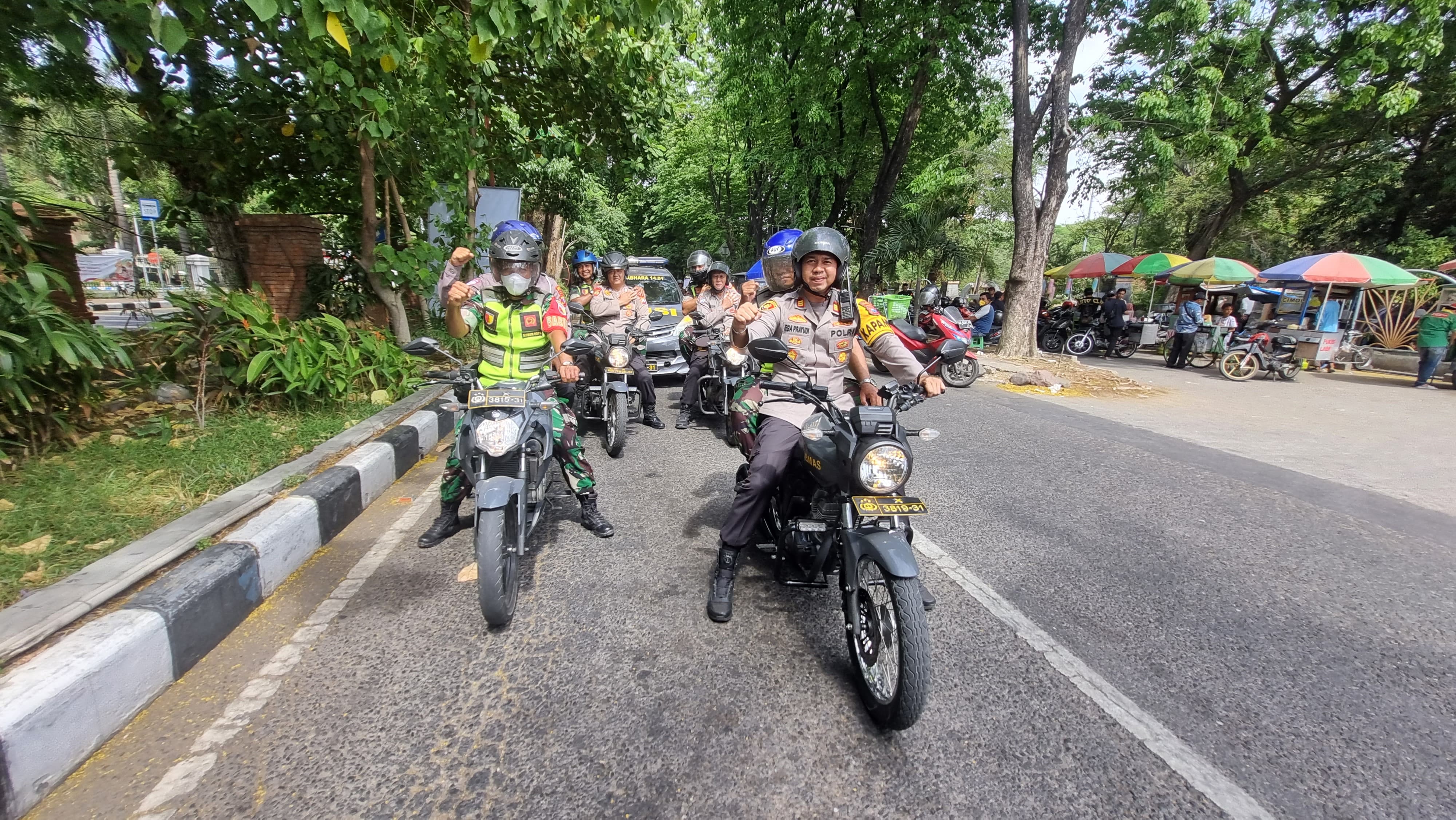 TNI-Polri di Sidoarjo Gelar Patroli Bersama jelang pelantikan Presiden dan wakil presiden RI.