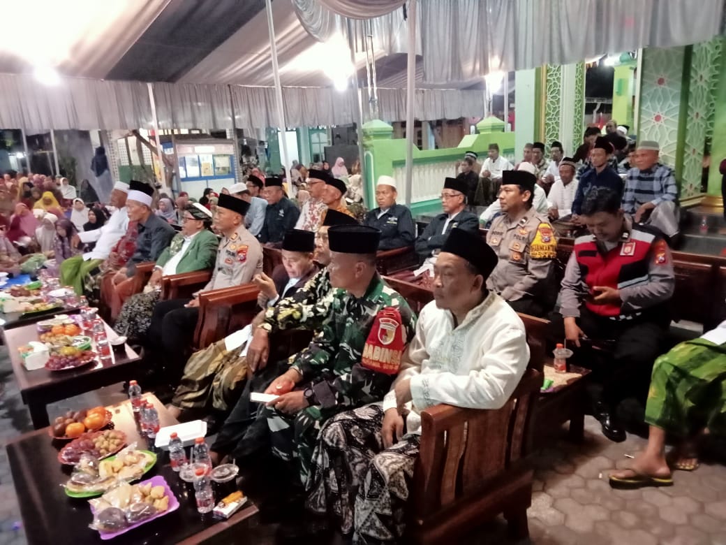 Pendekatan Babinsa Di Wilayah Binaan, Dengan Hadiri Pengajian Umum.